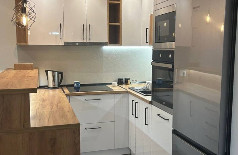 Rental of a stylish 2-room apartment, 44 m², central Belgrade, Serbia